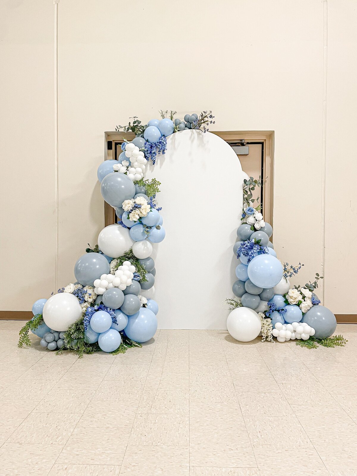 faribault-balloons-ku-balloons (20)