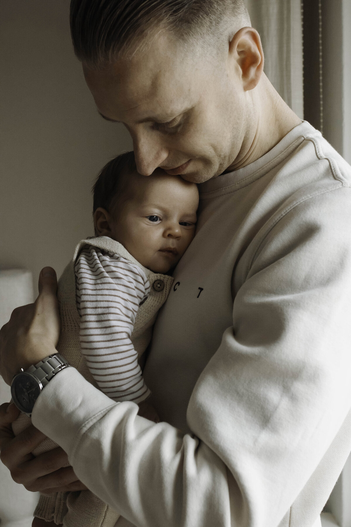 Newborn fotograaf limburg, Newborn fotograaf, Newborn fotograaf haelen, Newborn fotograaf roermond, Newborn fotograaf leudal, Newbornshoot haelen, Newborn shoot leudal, Newborn shoot roermond, Newborn fotografie in de buurt van haelen