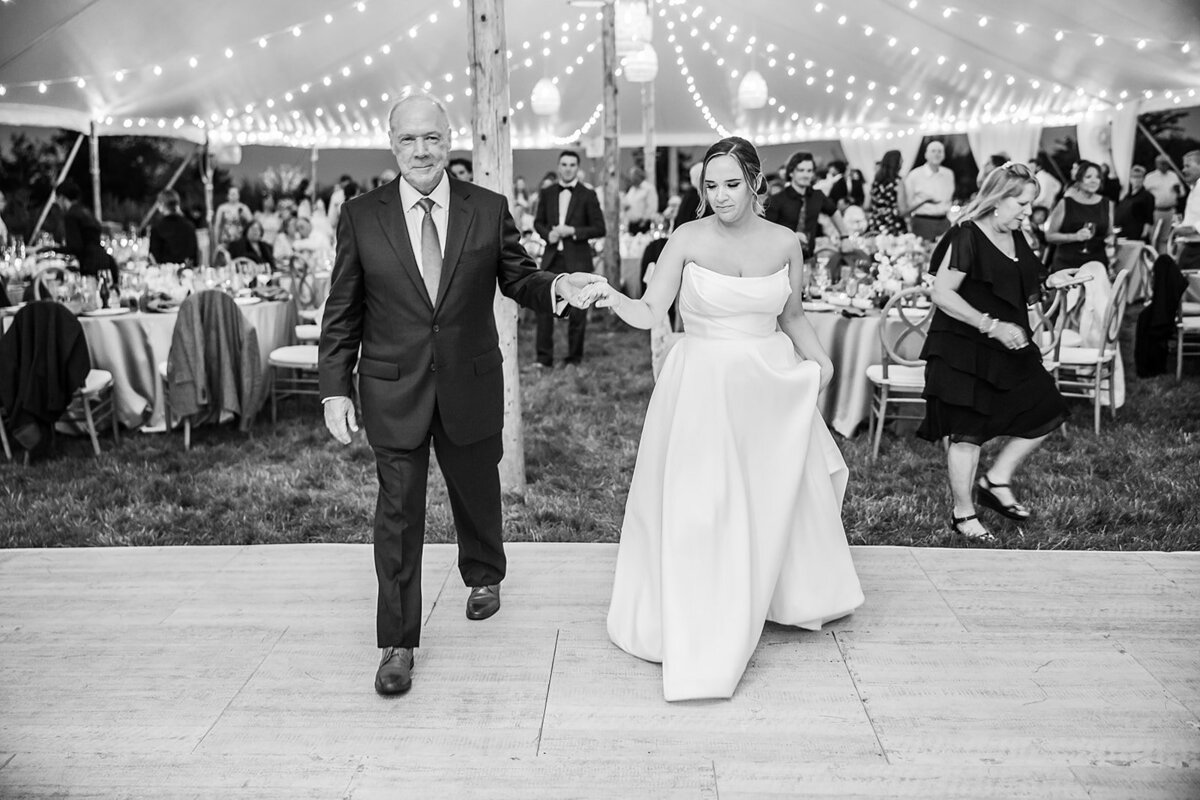 father-daughter-dance-at-guilford-yacht-club-jen-strunk-events