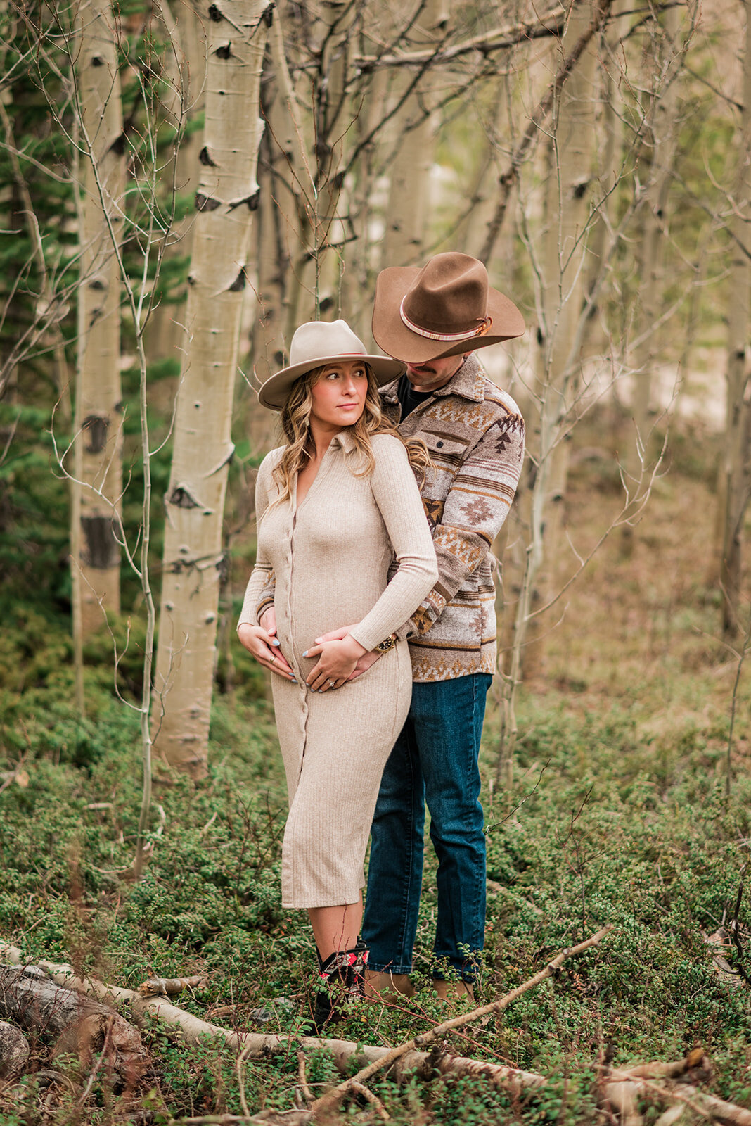 hanebrink-maternity-announcement_0222_websize