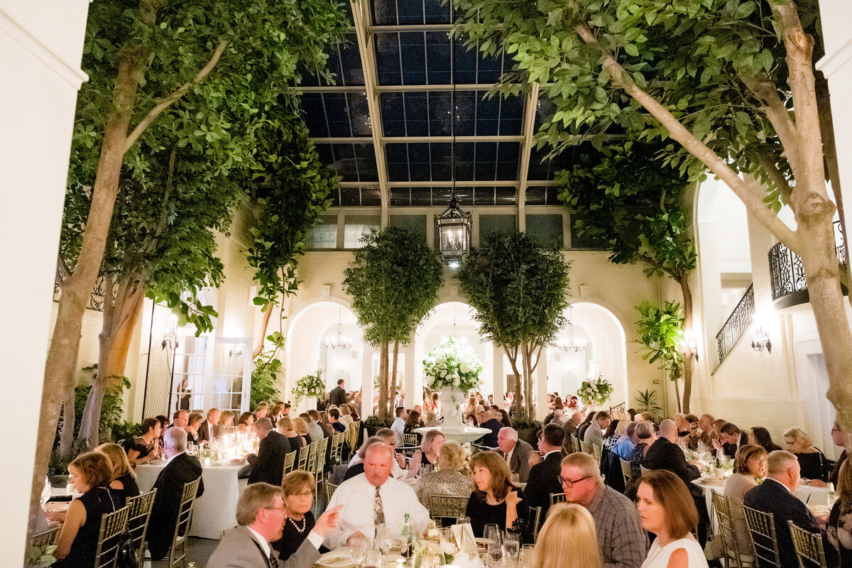 fcgc weddings in the courtyard