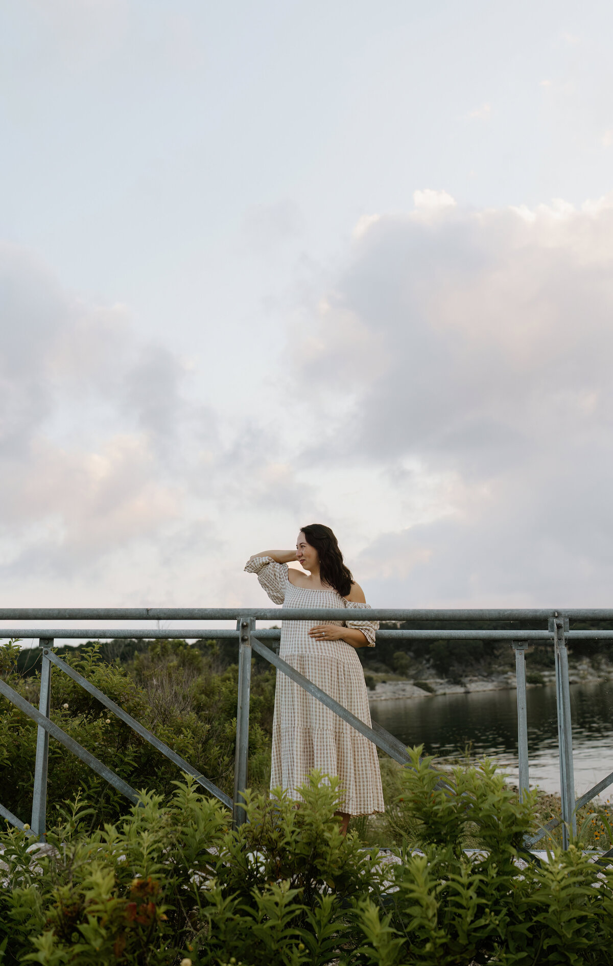 Austin-Lifestyle-Photographer-AbernathyMaternityStory-23