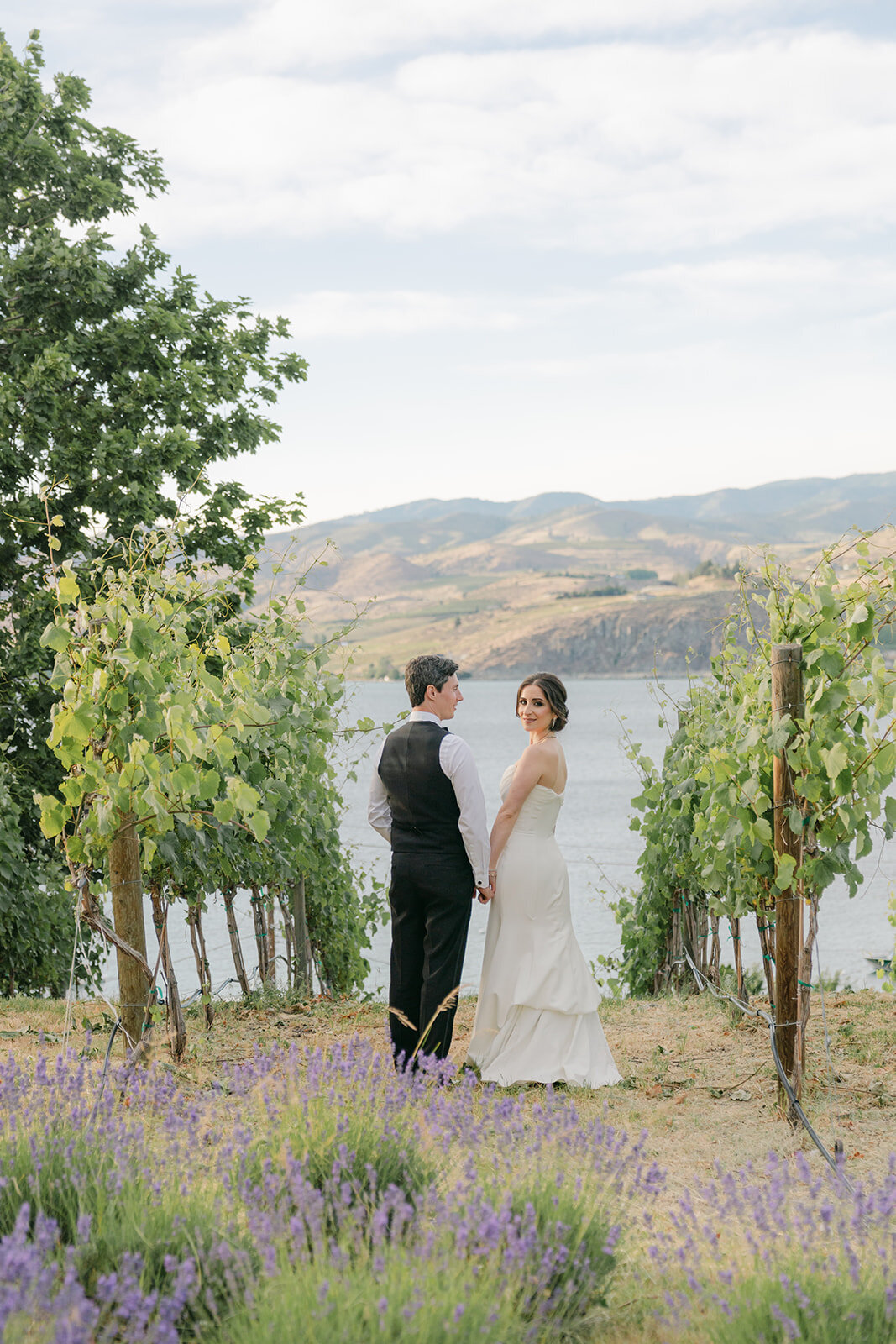 sirensong_lakechelan_wedding-L-B-1236
