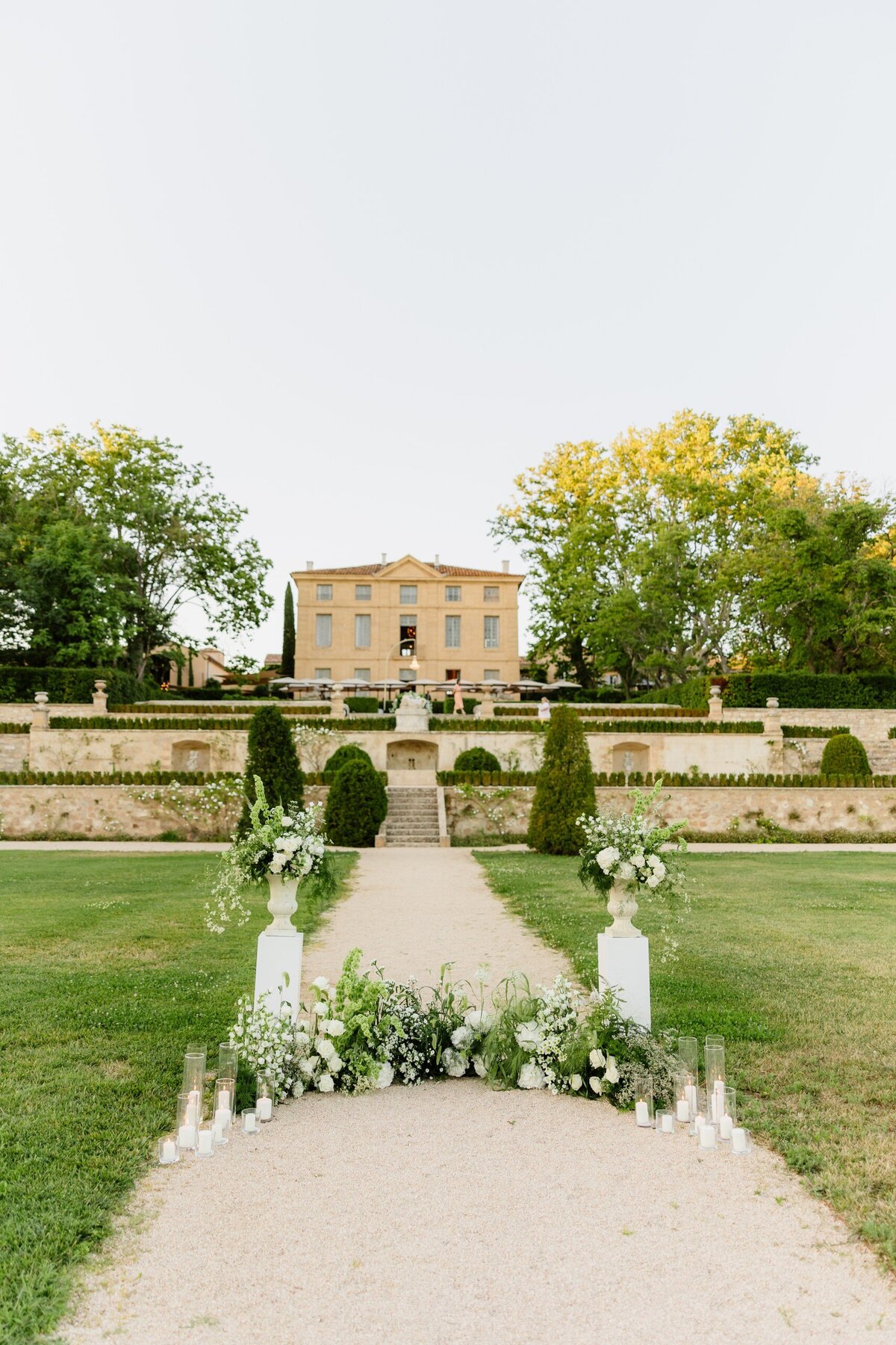 Organic_Wedding_Château_Gaude _Provence_florist_Capucineatelierfloral804