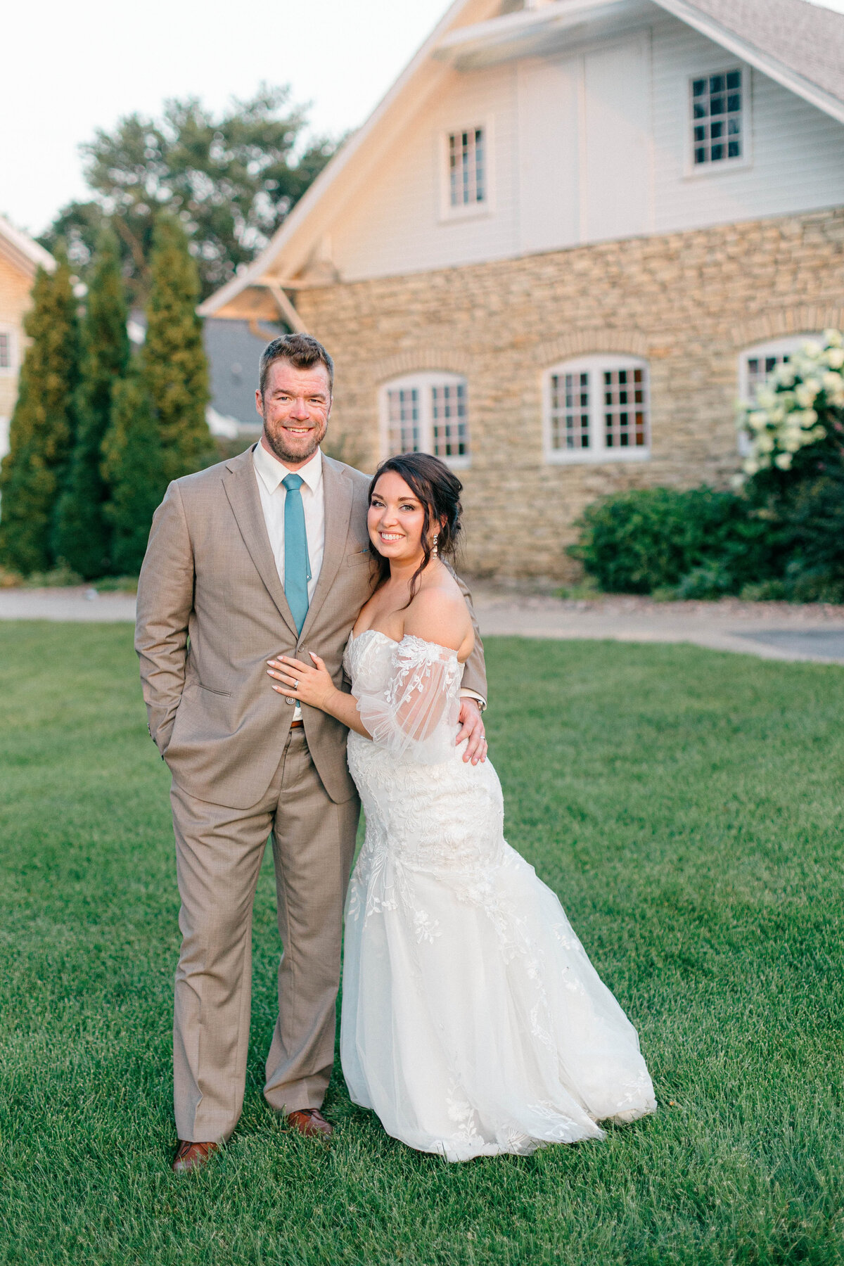 mayowood-stone-barn-wedding-45