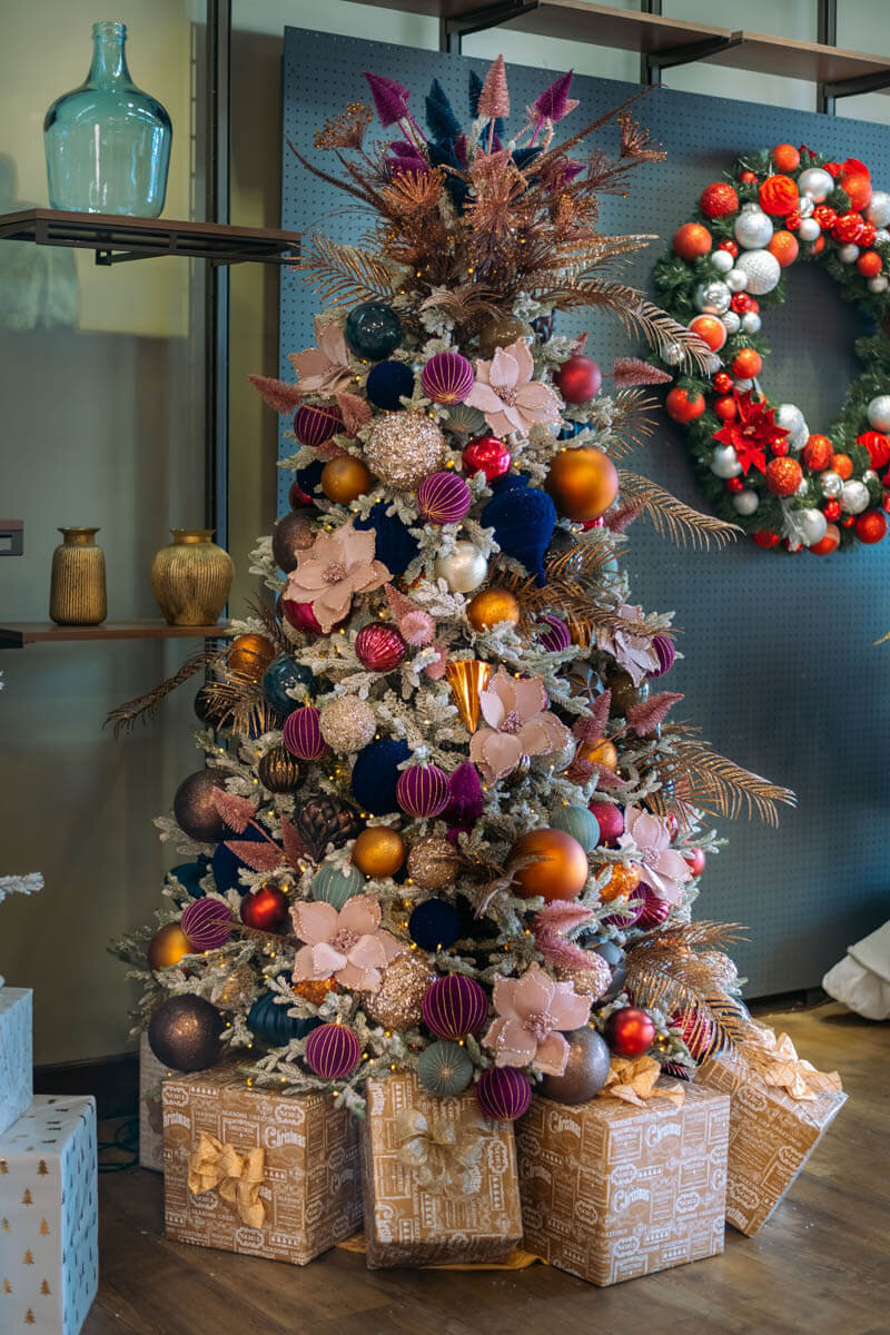 JewelHolidayDecor-TheBelleNoel1