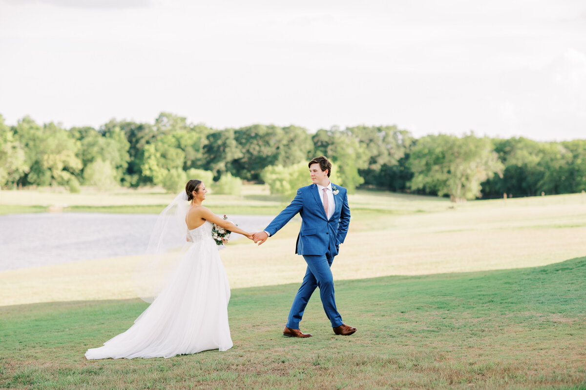 Best Wedding Photographer in Victoria, Texas | Fine Art Weddings + Destination Weddings by Jenny King Photography