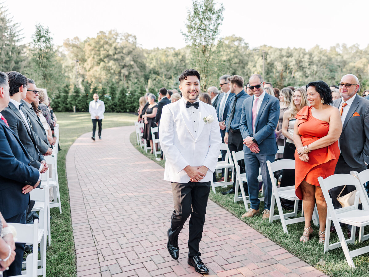 brittany-graf-photography-andrew-anthony-wedding-saint-clements-castle-portland-ct-55