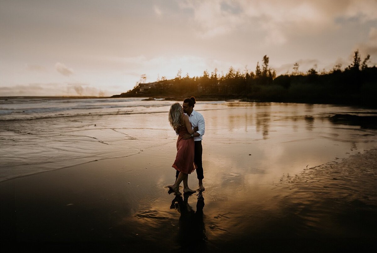 Tofino Sunset Engagement Photography