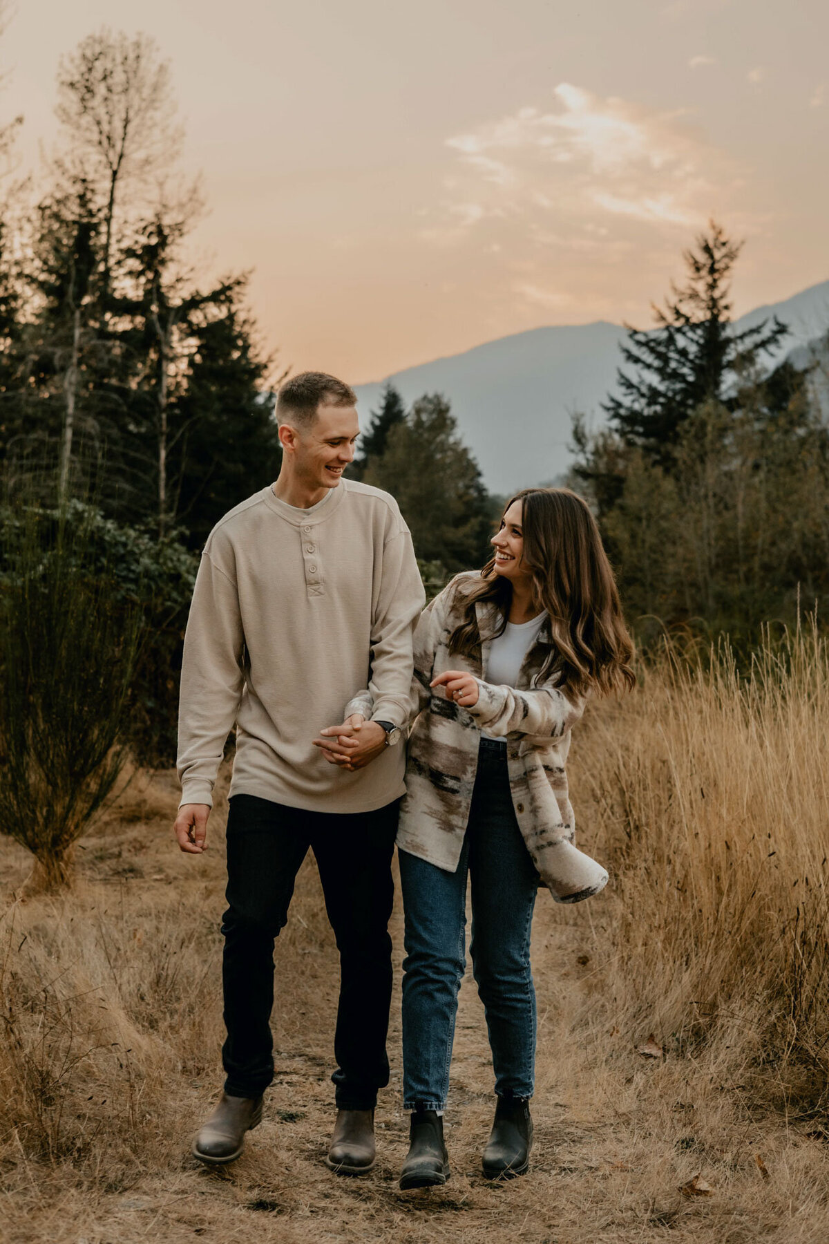Hope-Chilliwack-Coquitlam-Engagement-Couples-Photographer724A0257