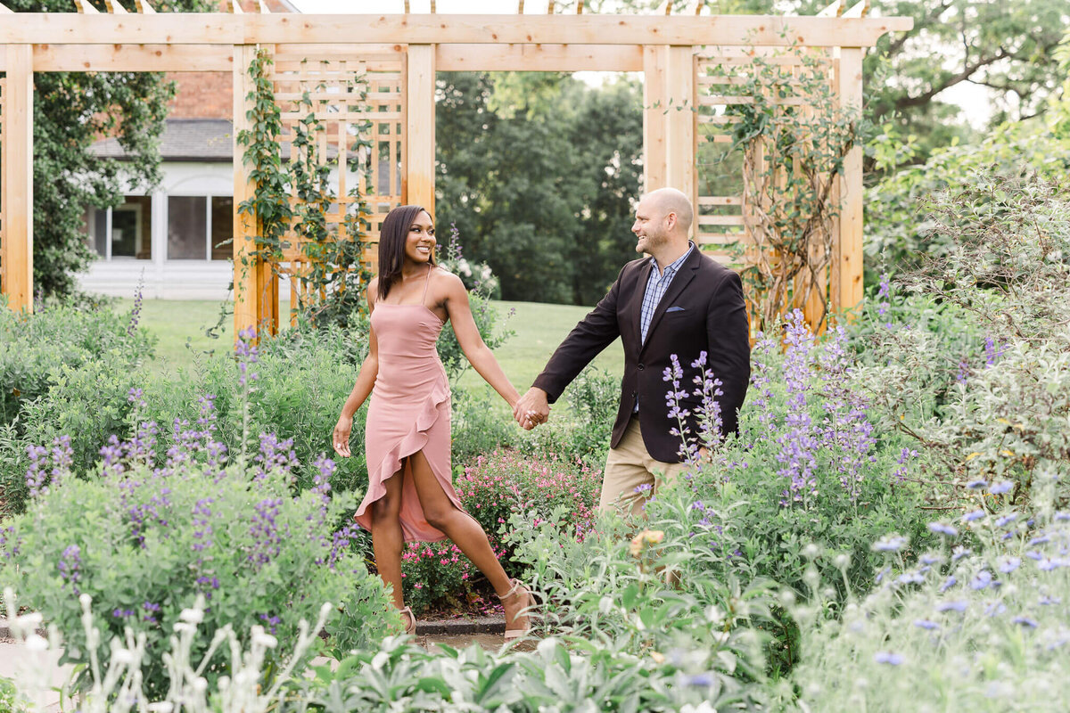 engagement-session-green-spring-gardens-virginia-couples-photography-2