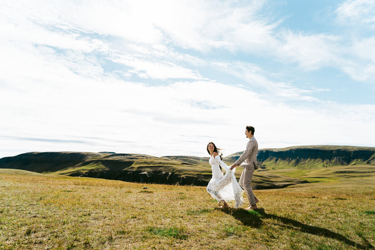 -fjardrargljufur-canyon-elopement-iceland--60