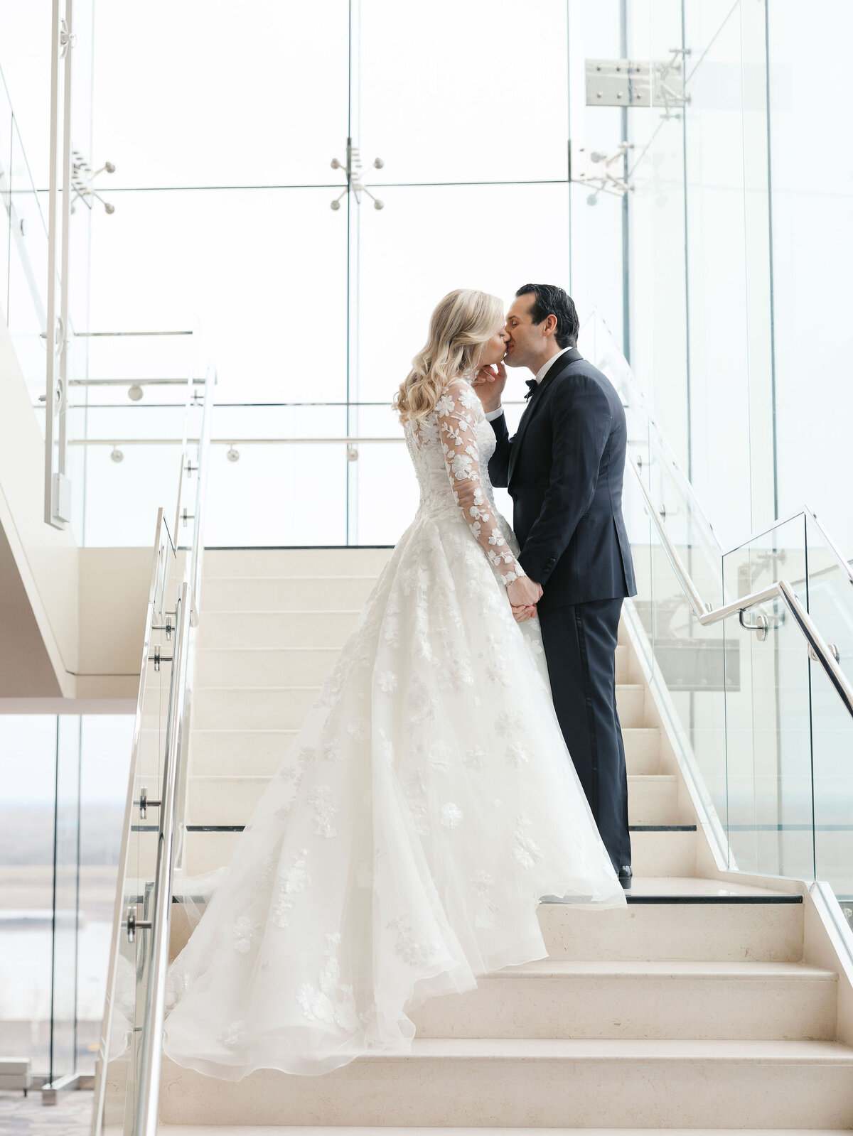 sarahharvey_ditostoweddingpreview414405