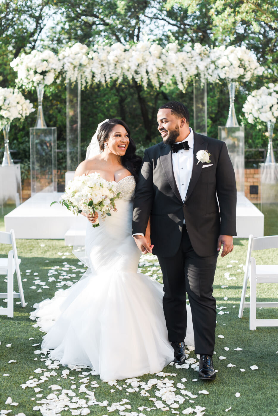 four seasons dallas wedding pop parties shannon skloss bella flora 4