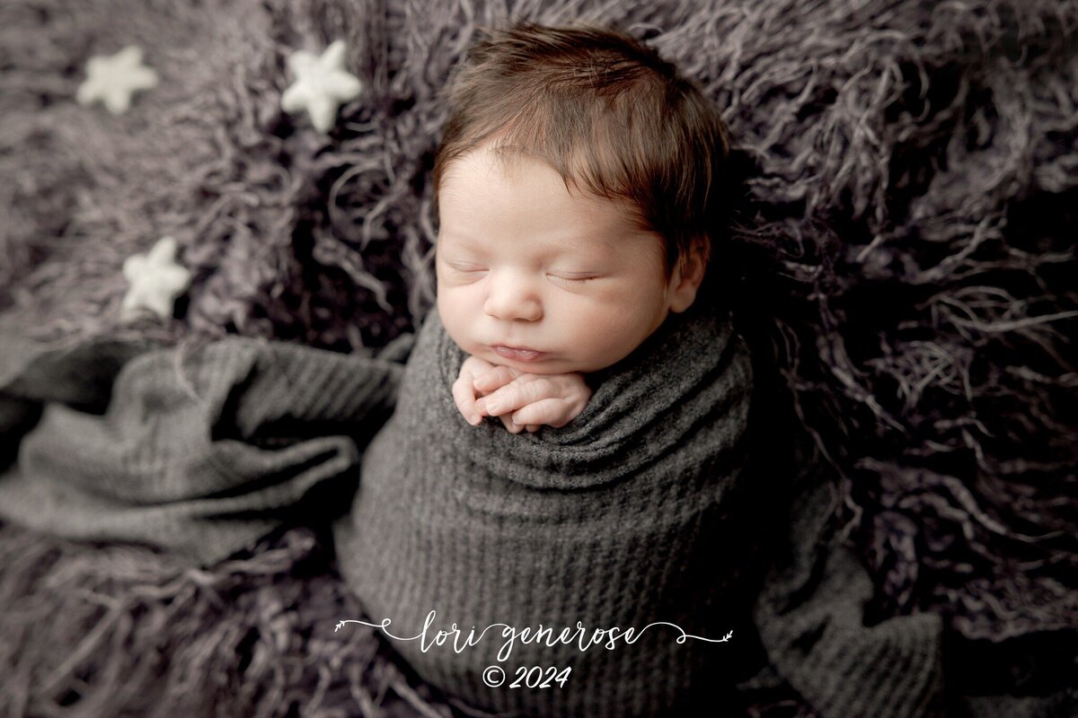 lehigh-valley-photographer-lori-generose-lg-photography-newborn-boy-poconos-pa