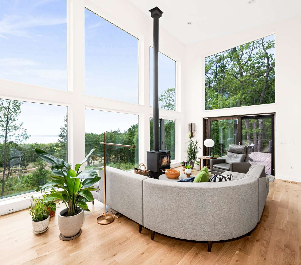 Hemma-4