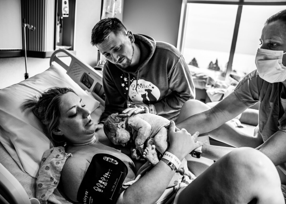 Birth Story Studio Minneapolis St. Paul Maple Grove Twin Cities Minnesota Newborn Maternity Birth Family Photography Photographer Stephanie Lecker - WEB-21
