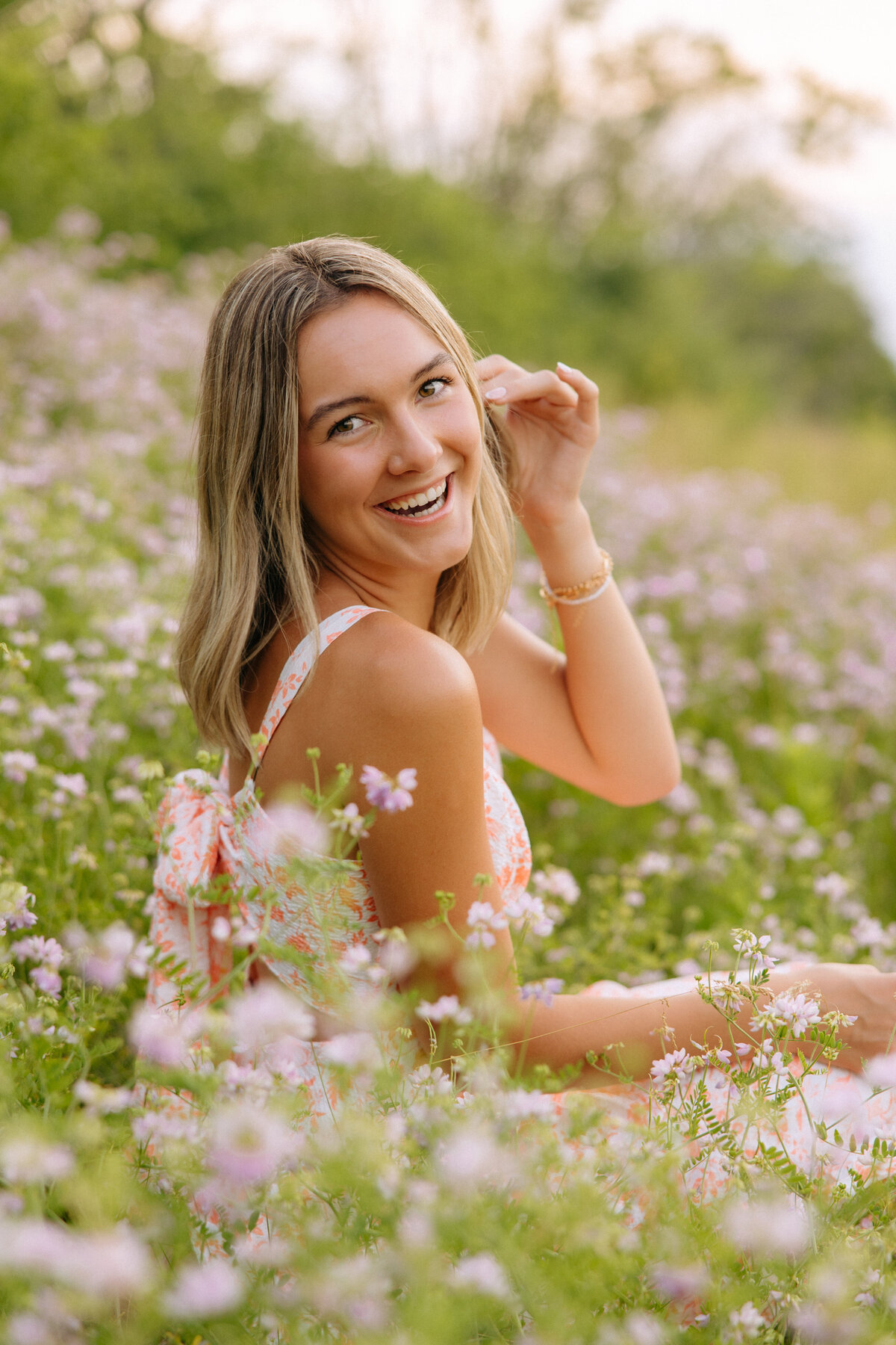 Senior portrait photographer Milwaukee WI