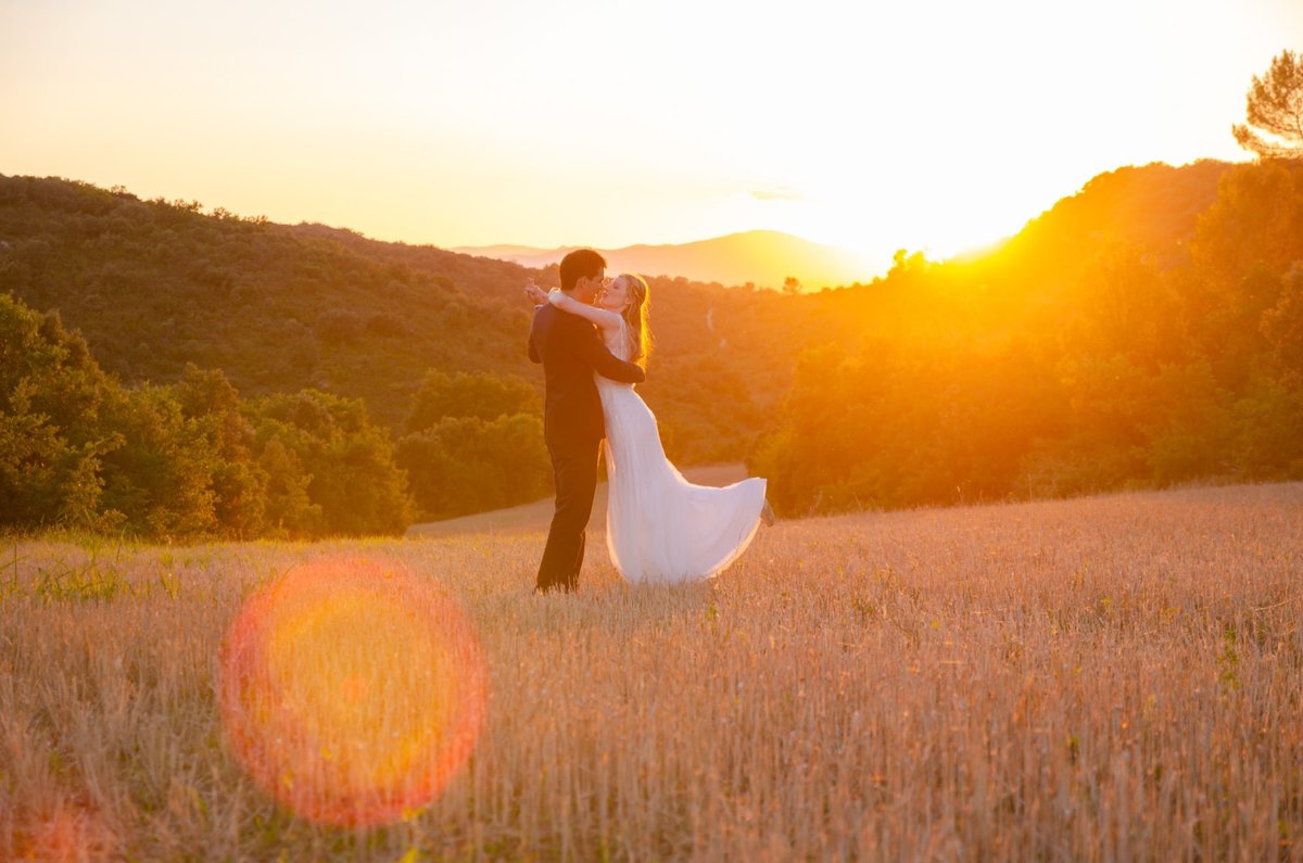 Pre, wedding, shoot, Provence, South, of, France, Florent, Vin,  Photographer, Photography, Wedding, Engagement, Shooting, Avignon, Marseille, Aix, sunset, summer