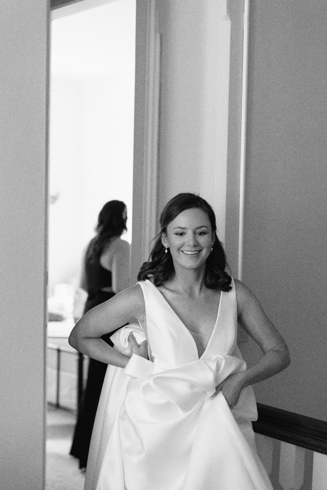 bride-in-timeless-dress