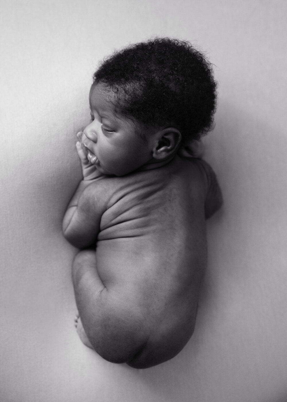 NEWBORN_BABY_FEATURESBABYBOY
