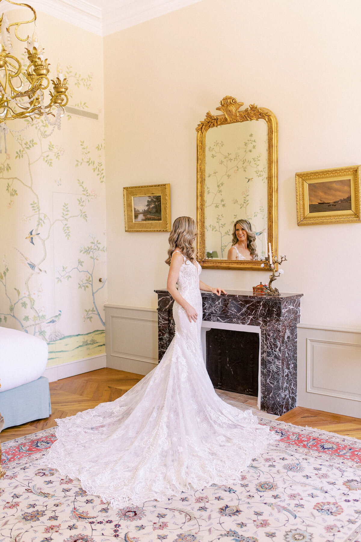 Maïlys Fortune Photography Husband Wife Wedding Weddings Photography France Switzerland Italy Timeless Dreamy Imagery Bilingual French English Destination Weddings Destination Wedding Provence French Riviera Paris Lake Como Tuscany27