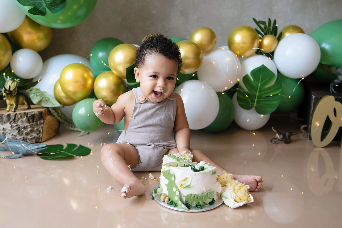 cake-smash-photographer-Burlington-90