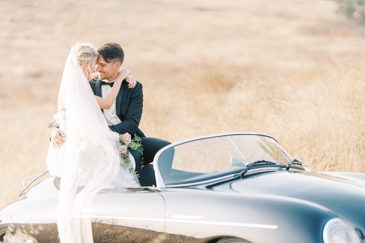 Caitlin and James Kestrel Park Santa Barbara Wedding Website x1600 (47 of 56)