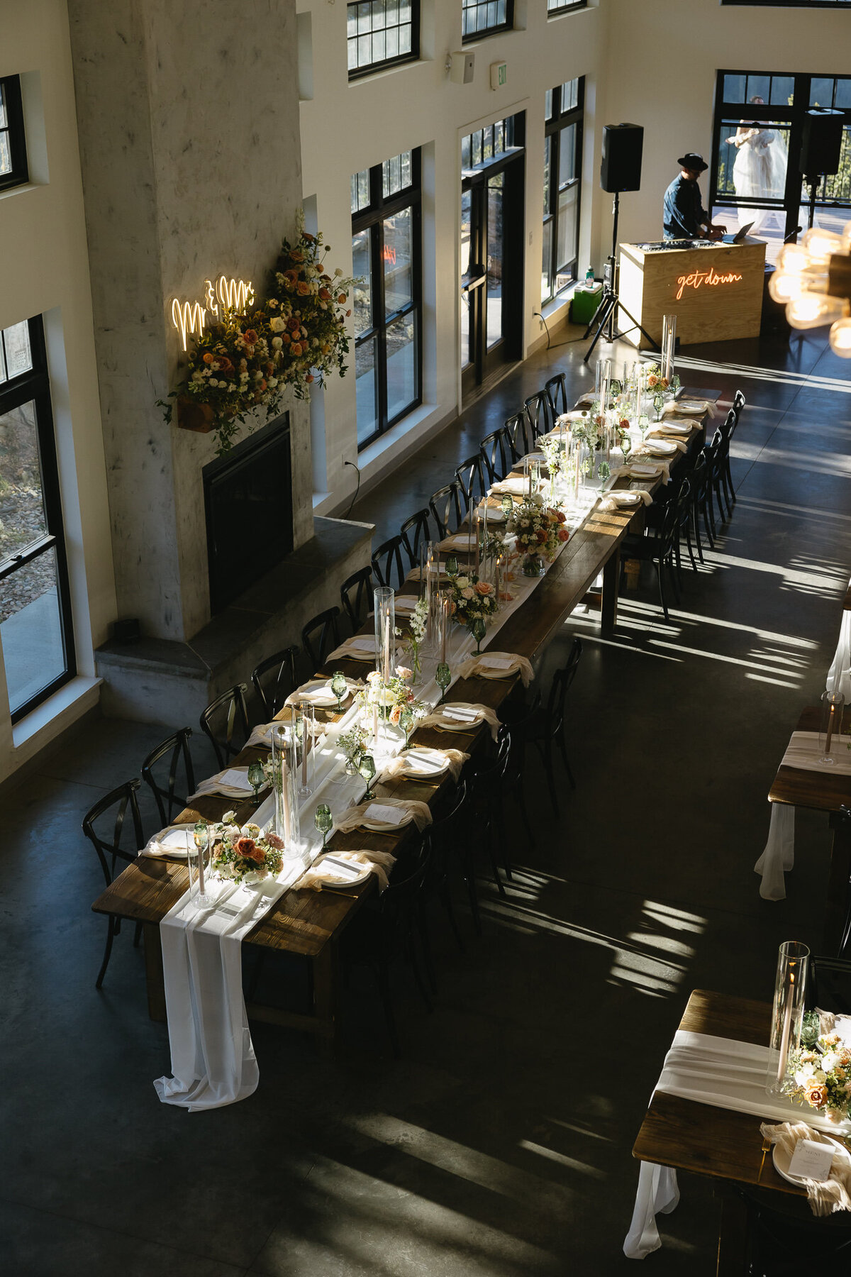 North Star Gatherings Colorado Mountain Wedding Venue Head Table