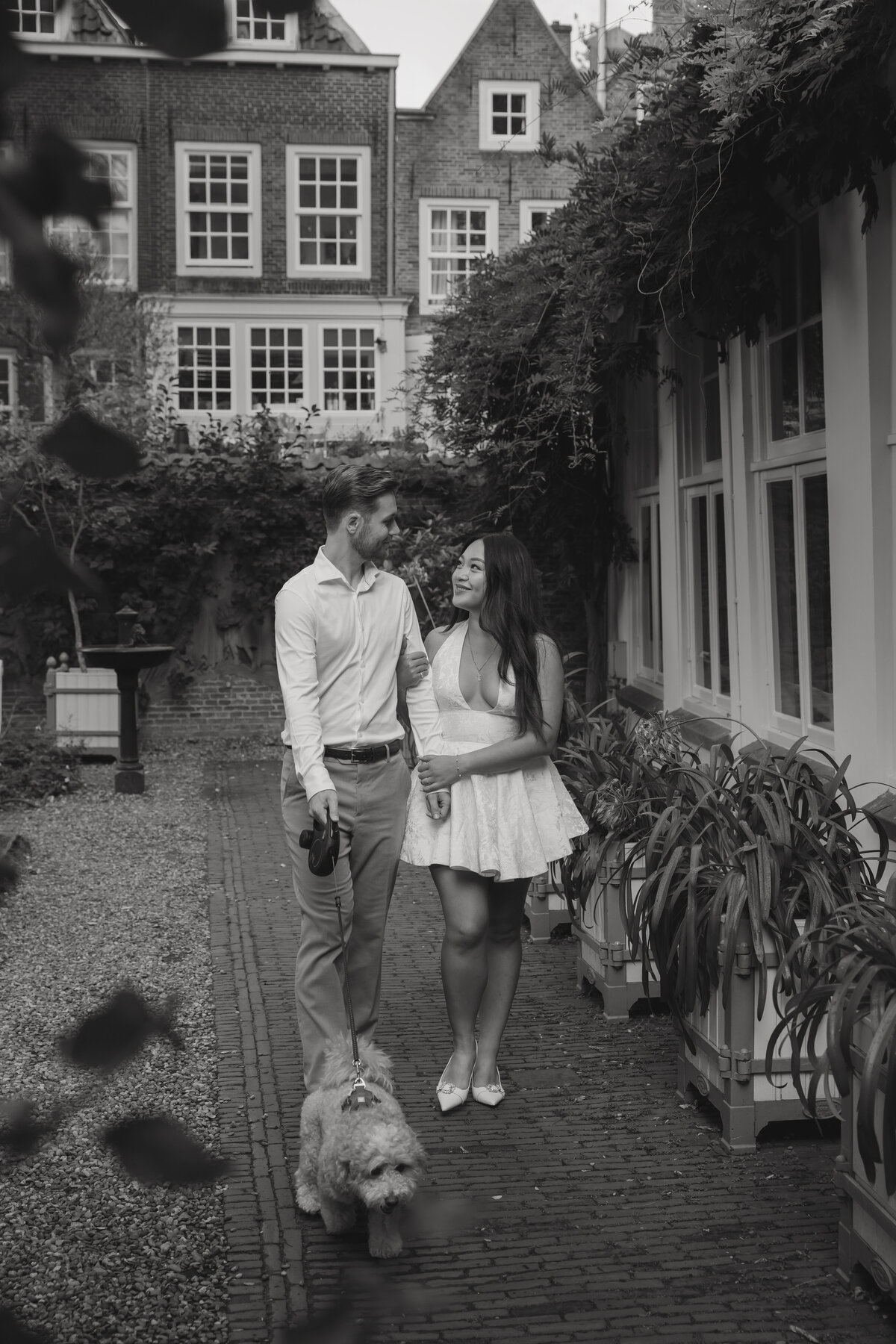 utrecht-pre-wedding-photoshoot-amsterdam-couple-photographer-inhousecapture-1-2