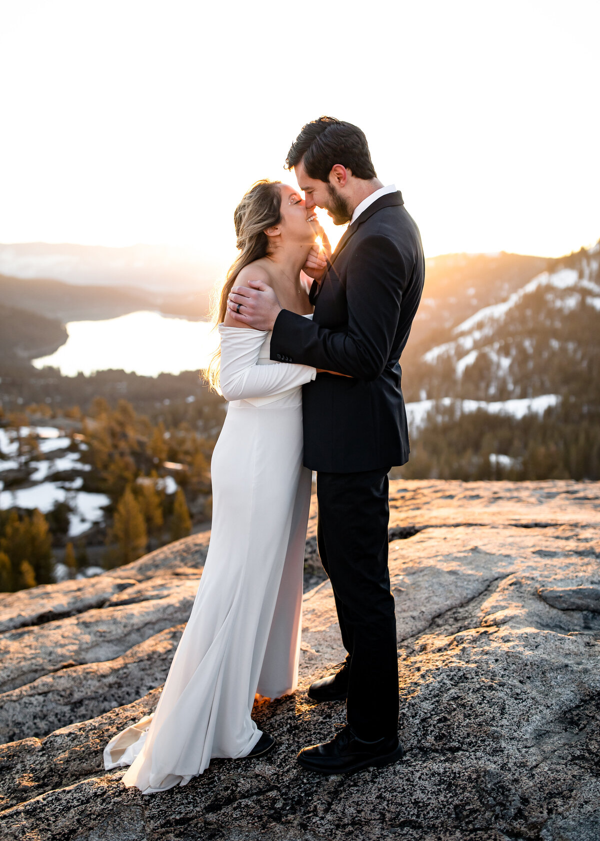 03122022_Kaci+Tyler_DonnerPassCA_AnjaJensenPhotography-30