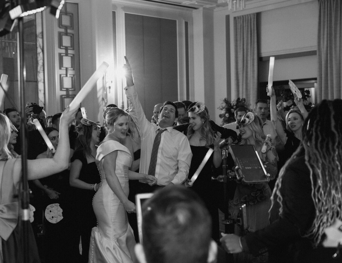 12024KateIlyaTheLanghamBostonWeddingPhotosWeddingPhotosBostonSymulaMediaGroupBostonMassachusettsWeddingPhotographerNewEnglandWeddingPhotographyBostonWeddingPhotographerTrueToColorEditorialCinematic_-47