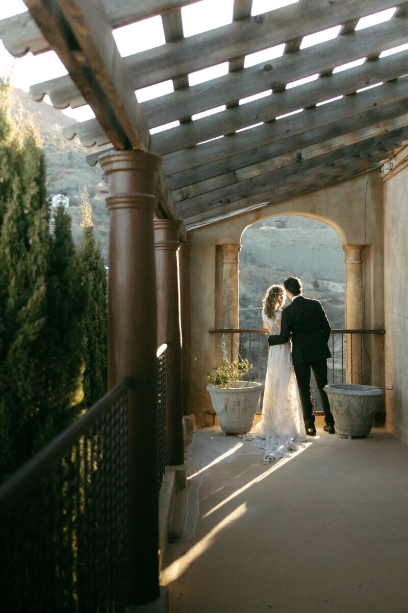 The Little Daisy Southwestern Weddings Bride and Groom