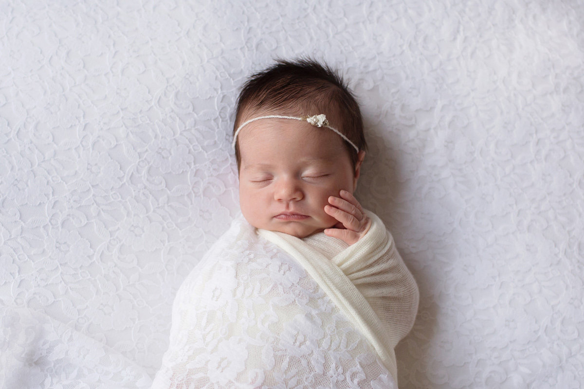Rossi21-baby-photos-newborn-photographer-st-louis