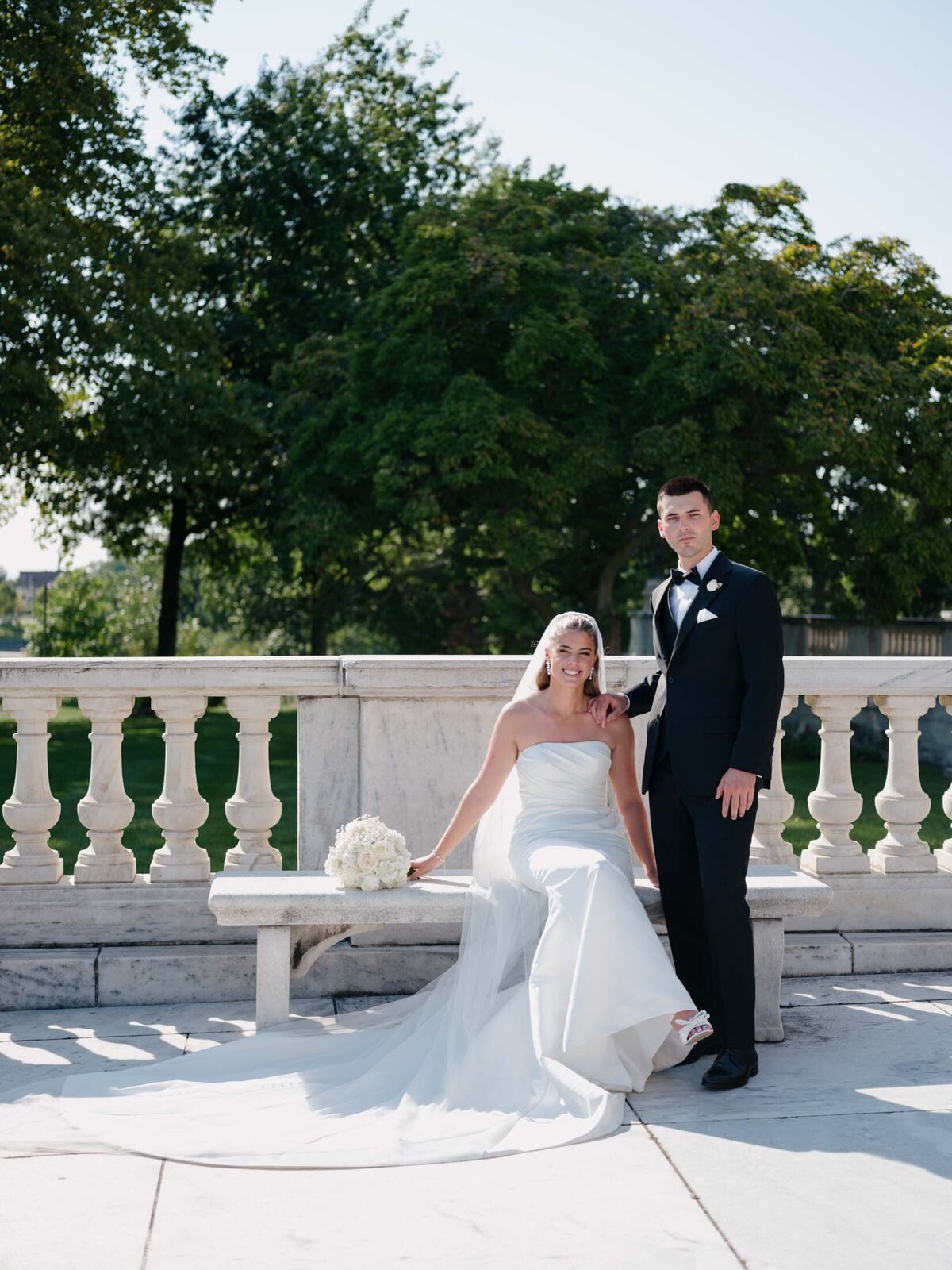 Wedding day portraits at the Cleveland Art Museum