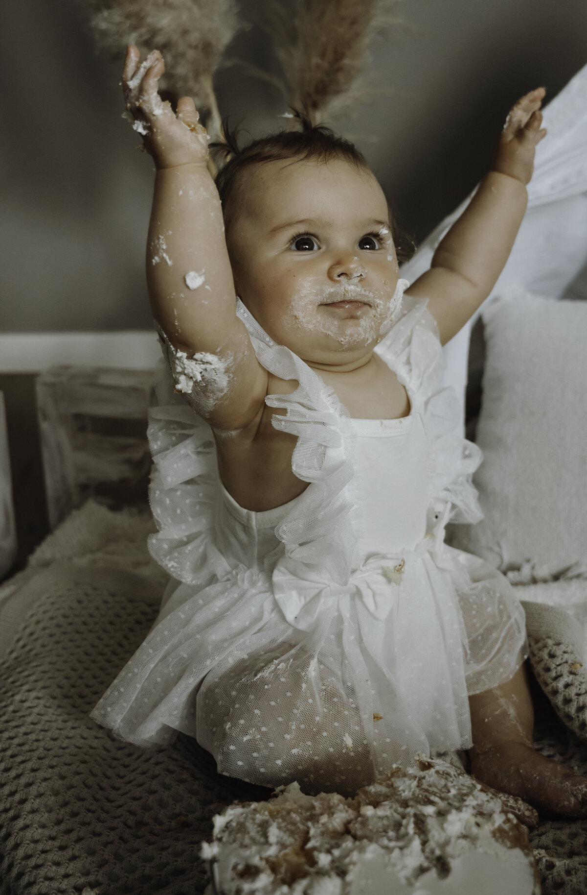 cakesmash fotograaf limburg, cakesmash fotograaf, cakesmash fotograaf haelen, cakesmash fotograaf roermond, cakesmash fotograaf leudal, cakesmashshoot haelen, cakesmash shoot leudal, cakesmash shoot roermond, cakesmash shoot, cakesmash fotograaf, cakesmash fotografie, cakesmash, cakesmash voor 1e verjaardag, cakesmash fotografie leudal, cakesmash fotografie in de buurt van haelen