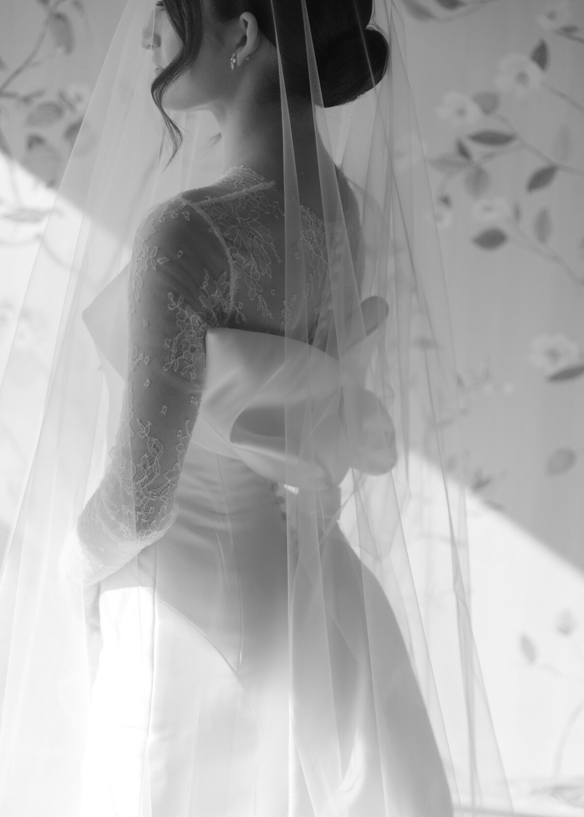 Bride-Stephanie-at-the-lannin-NY