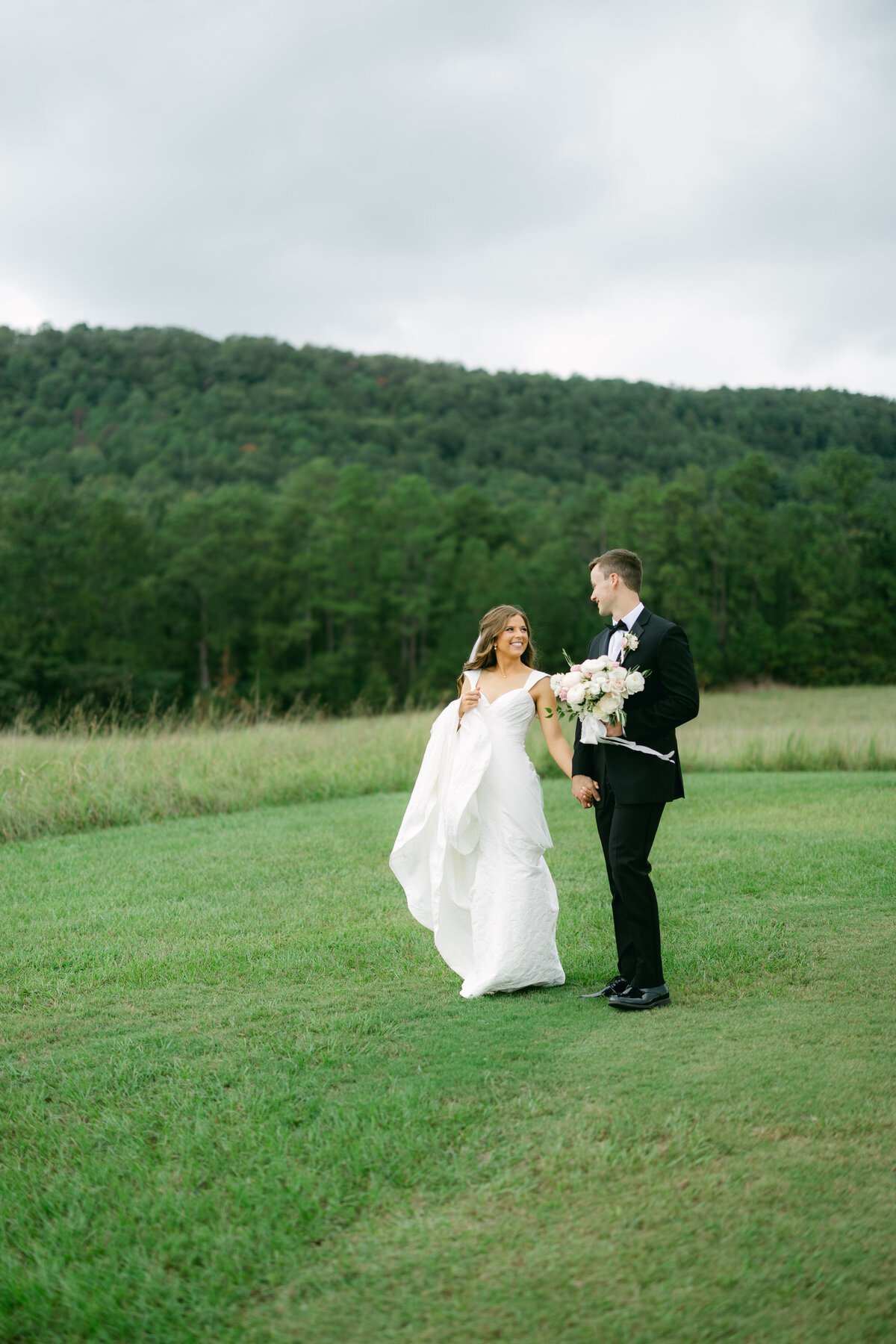 Katherine Horton Photography Olivia & Drew Wedding Day Katherine's Favorites_0084