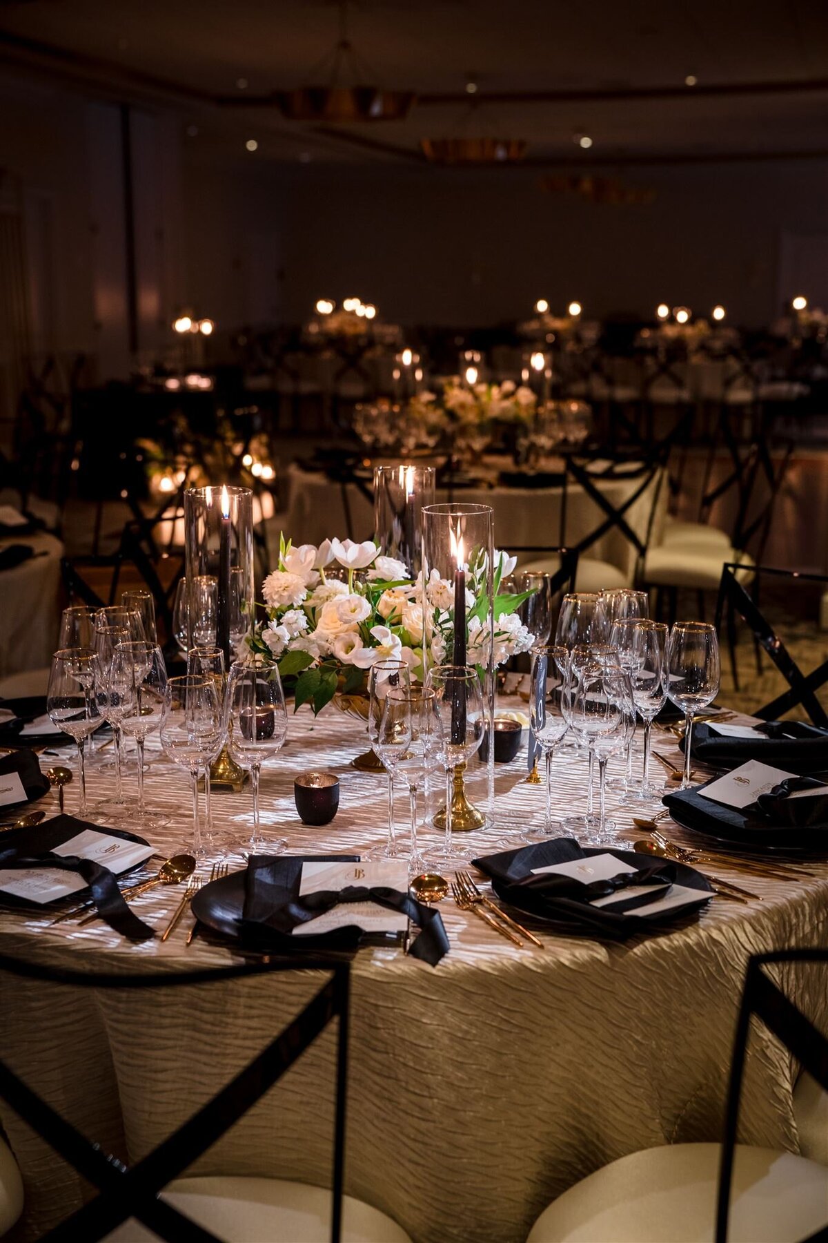 H023-Wedding-Reception-pt-1-The-Alexandrian-Old-Town-Alexandria-VA-Events-by-Khatera-Wedding-Photography-by-Bee-Two-Sweet_websize