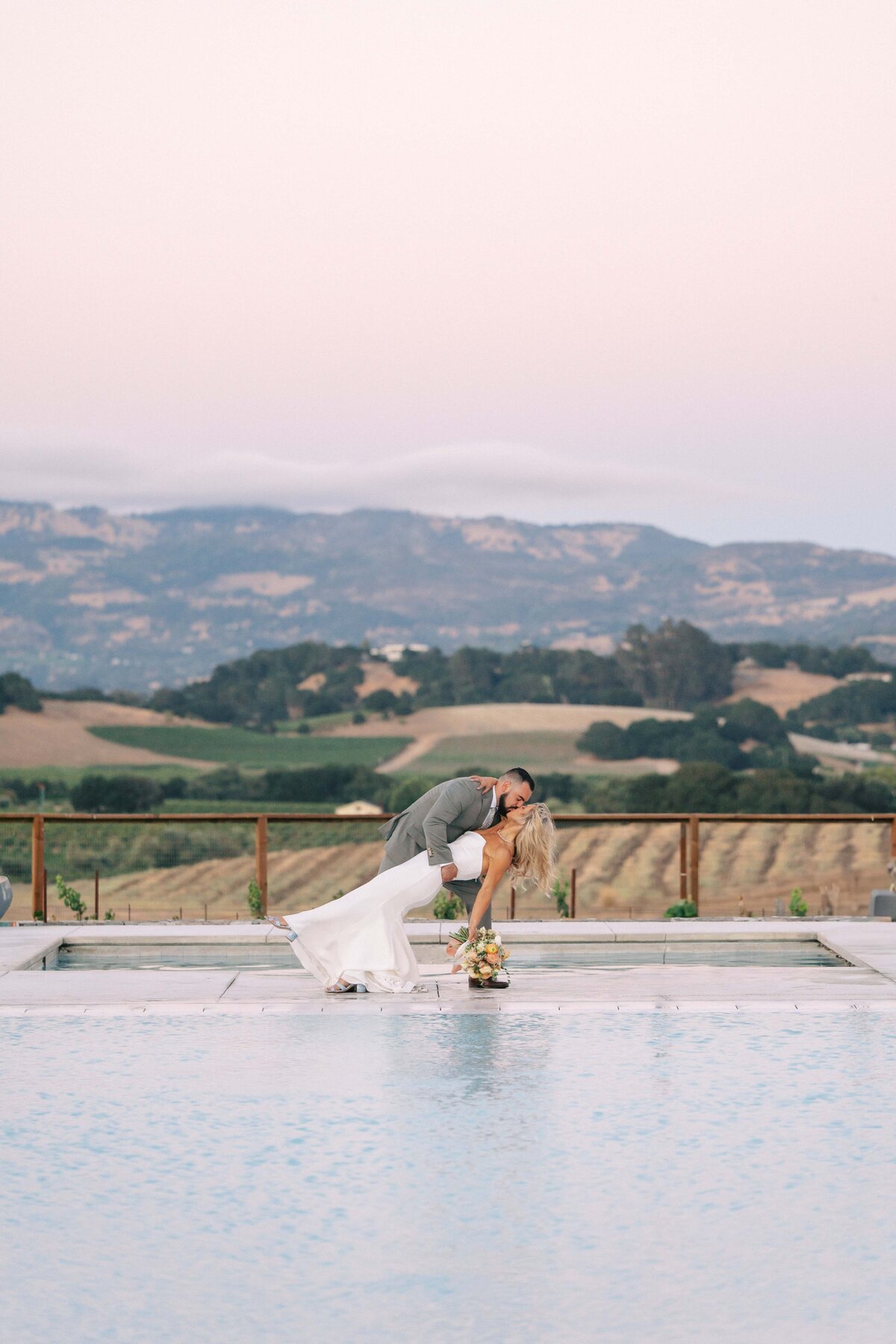 1WILLOWAND-BEN-WEDDING-PHOTOGRAPHER-NAPA-1