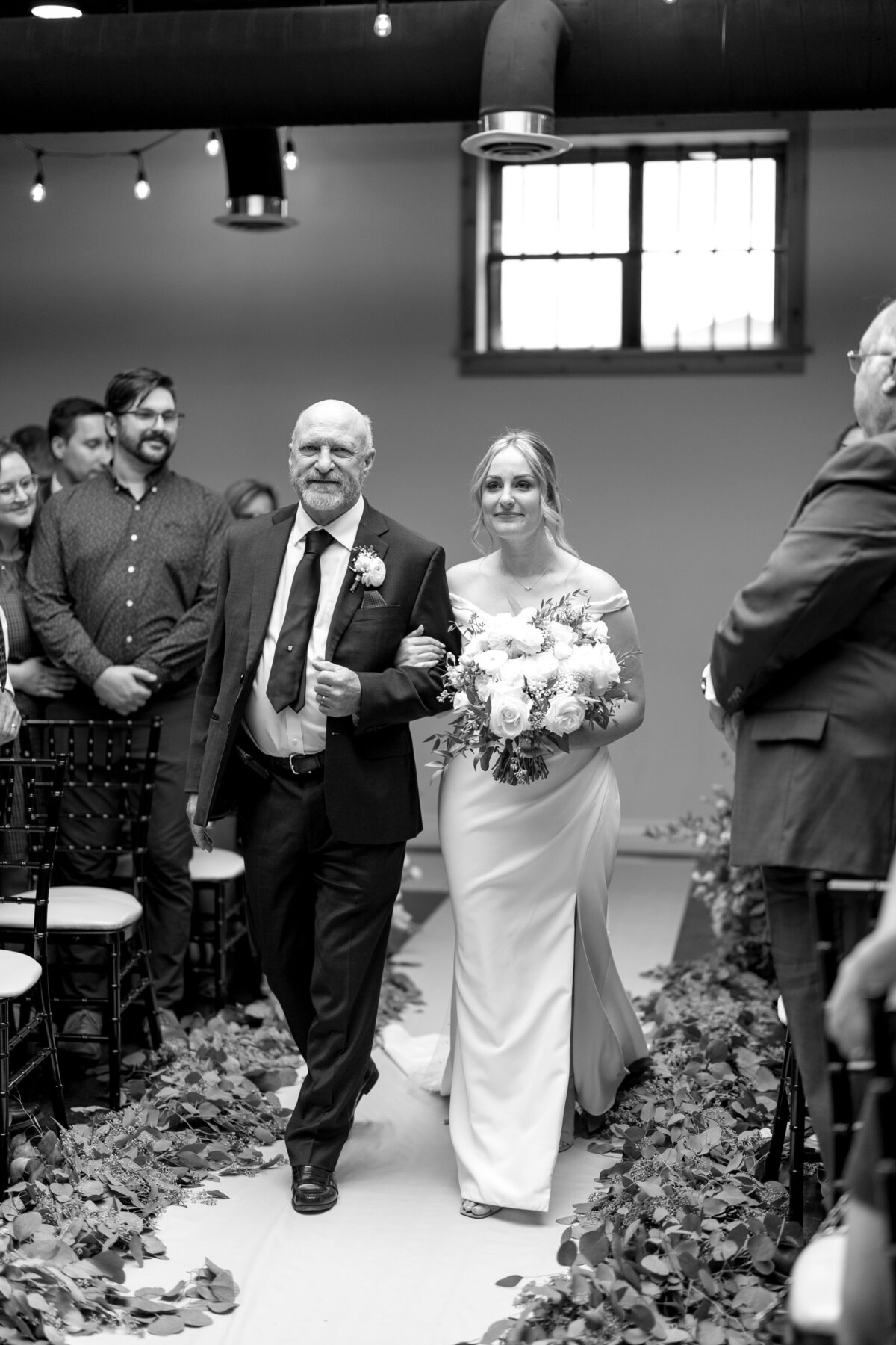 beth+logan44081