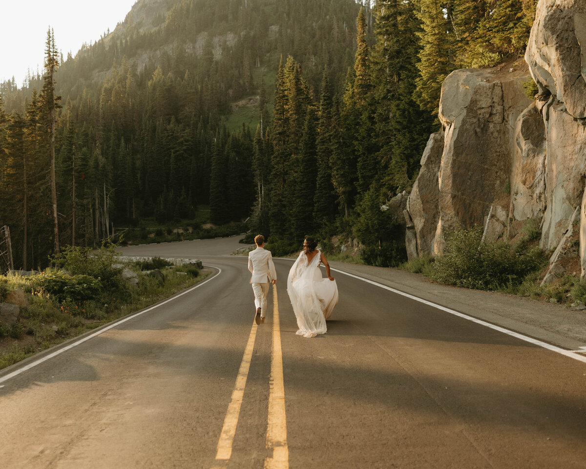 Elopement-PNW-Mt-Rainier-Washington-Elopement-Photographer-Tessa-Marie-Collective