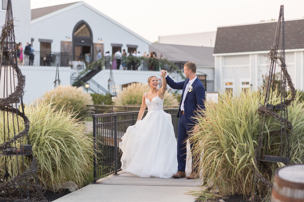 SouthJerseyWeddingPhotographer_RenaultWInery_56