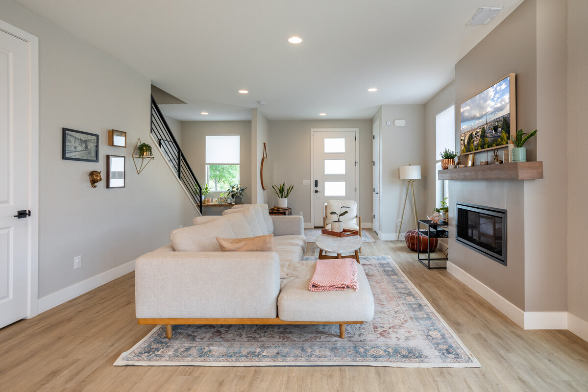 BDStudios_4448_S_Acoma_Street_6