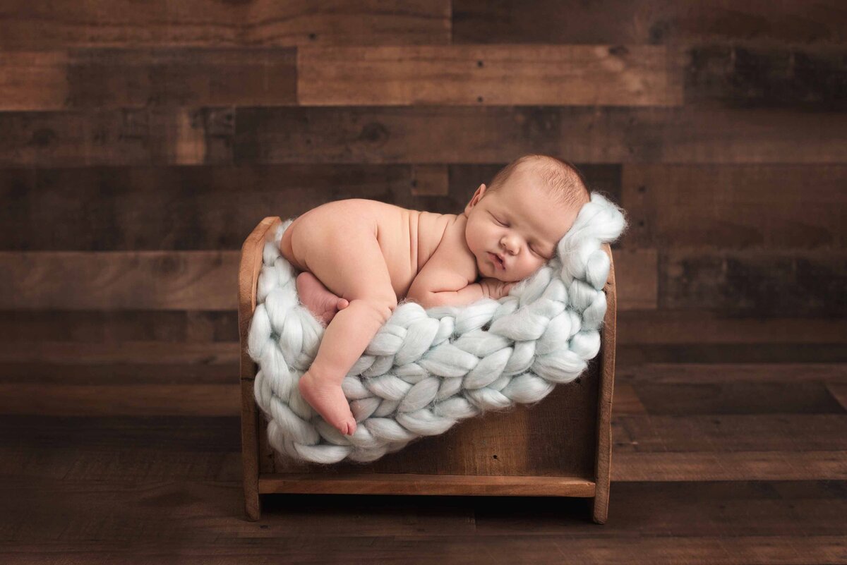 Newborn 52