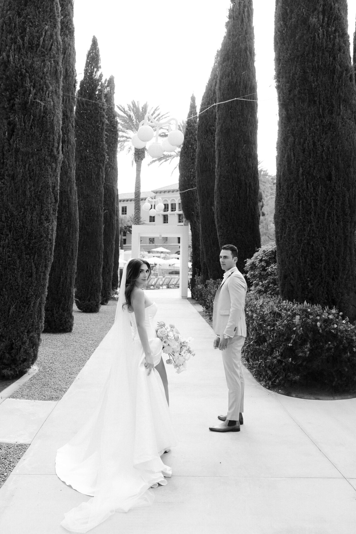 37_riskyexposure_n_las-vegas-elopement-photography-weddings