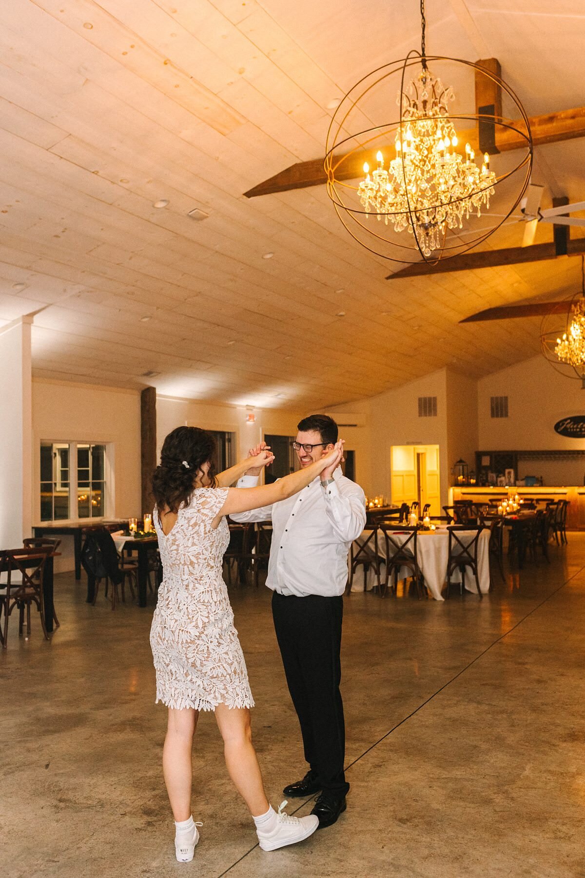 Bride and Groom Wedding Portaits Kelynn and Mathew Evansville Owensboro390