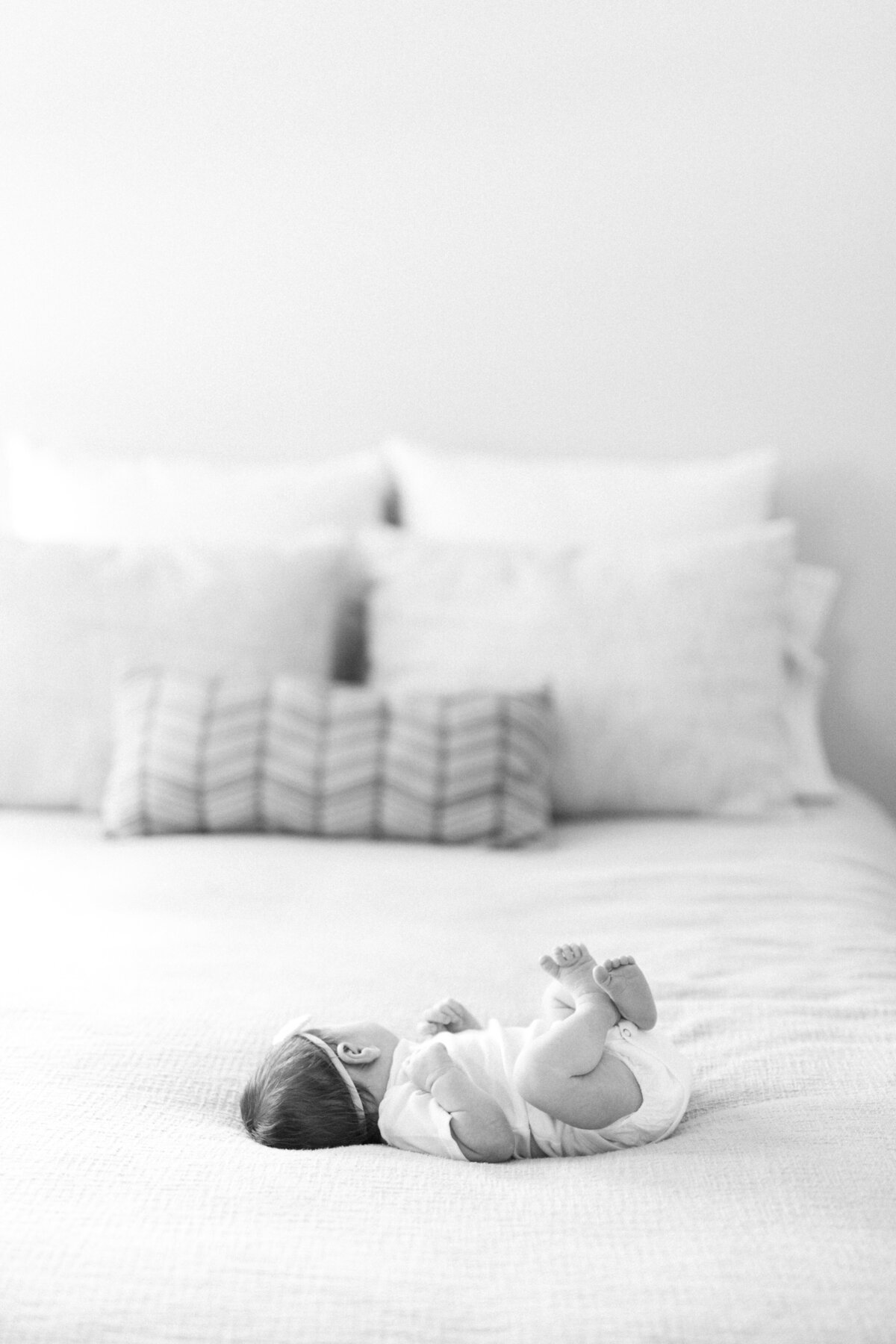 edina minnesota newborn photography in home-kristen dyer0 (40)