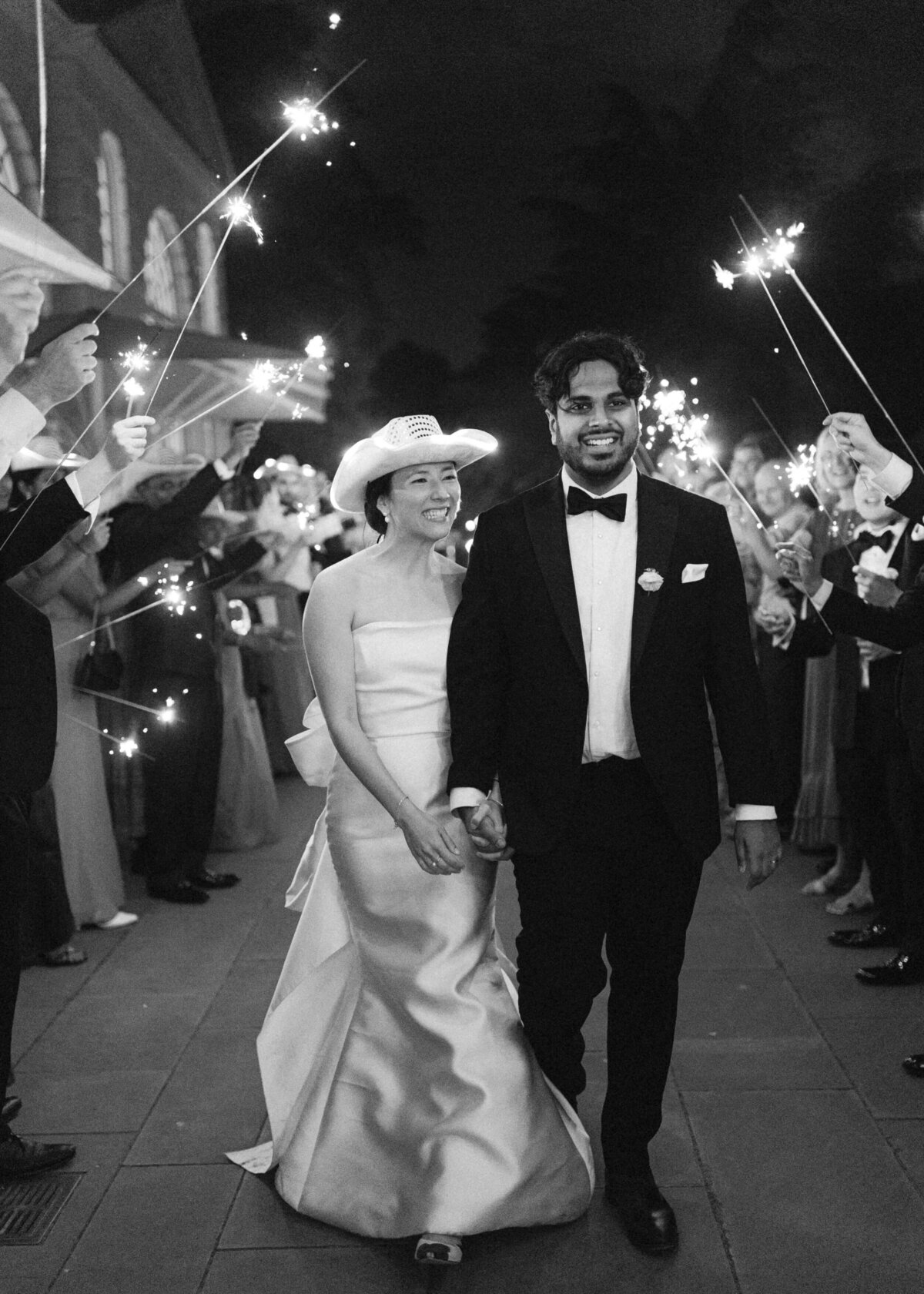 Anna-Vish-Wedding-Kew-Gardens-Chloe-Lowe-Photography-910