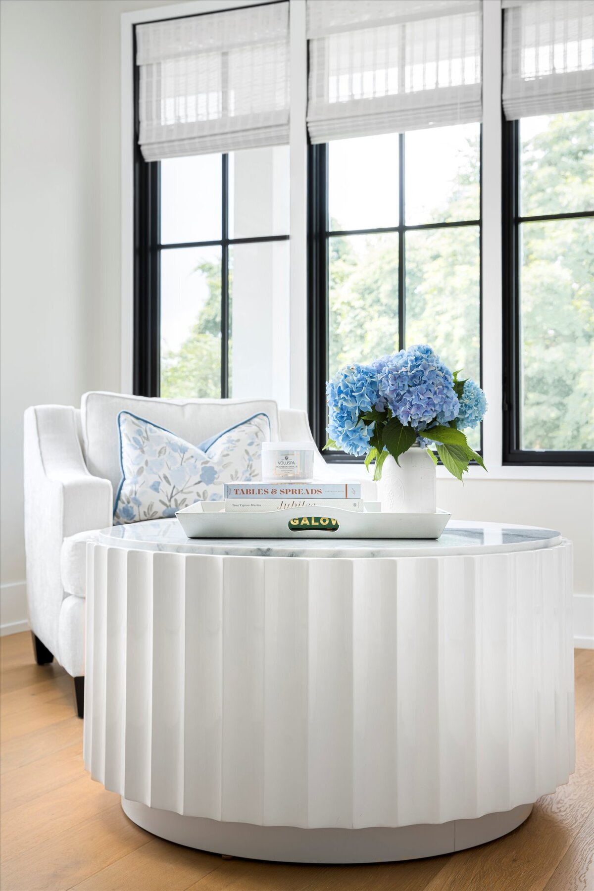 Simplicity at it's Finest | The Curated Home